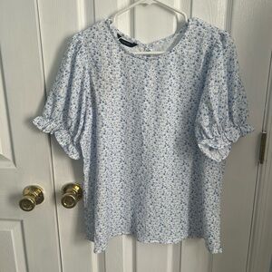 NWT Dokotoo Women's Large Blue Floral Print Polyester Smocked Puff Sleeve Blouse
